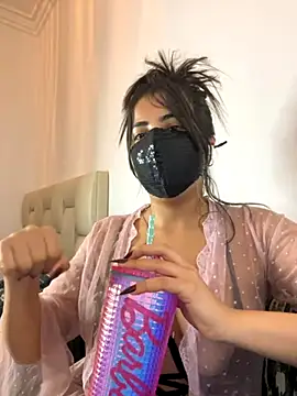 al anoud online show from 4, 12, 2025