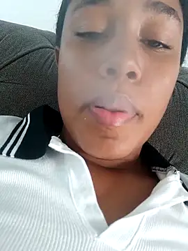 MoniqueMulberry online show from 20, 11, 2025