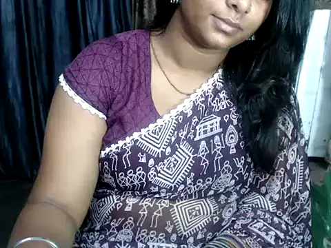 Snapshot of DearKimmi chatting on 5, 12, 2024 DearKimmi online show from 5, 12, 2024