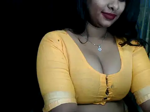 Snapshot of DearKimmi chatting on 30, 12, 2024 DearKimmi online show from 30, 12, 2024