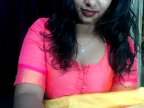 Snapshot of DearKimmi chatting on 31, 12, 2024 DearKimmi online show from 31, 12, 2024