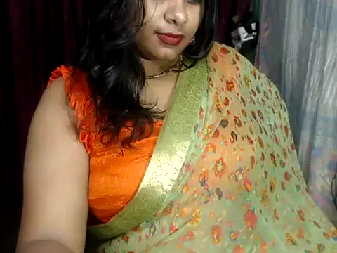 Snapshot of DearKimmi chatting on 12, 1, 2025 DearKimmi online show from 12, 1, 2025