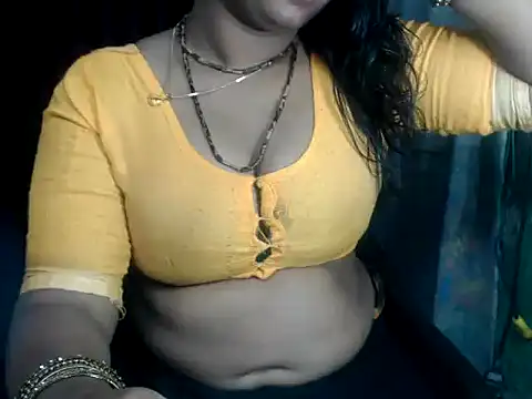 Snapshot of DearKimmi chatting on 15, 1, 2025 DearKimmi online show from 15, 1, 2025