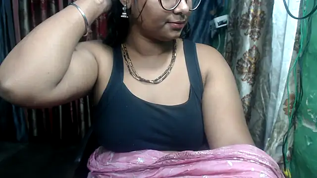 Snapshot of DearKimmi chatting on 19, 2, 2025 DearKimmi online show from 19, 2, 2025