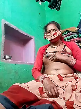 CUTE-004 online show from 3, 12, 2025