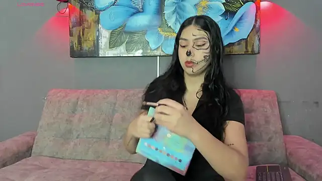Amber Hoffman St online show from 3, 10, 2025