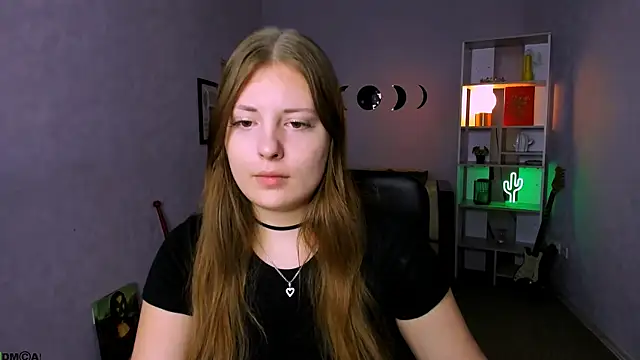 Snapshot of melani_bumm chatting on 22, 11, 2025 melani bumm online show from 22, 11, 2025