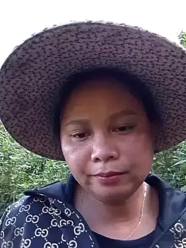 -Kitty-92 online show from 10, 10, 2025