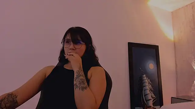 AnnaraLein online show from 19, 12, 2025