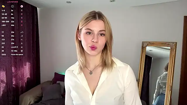 Lil Elisa online show from 19, 9, 2025