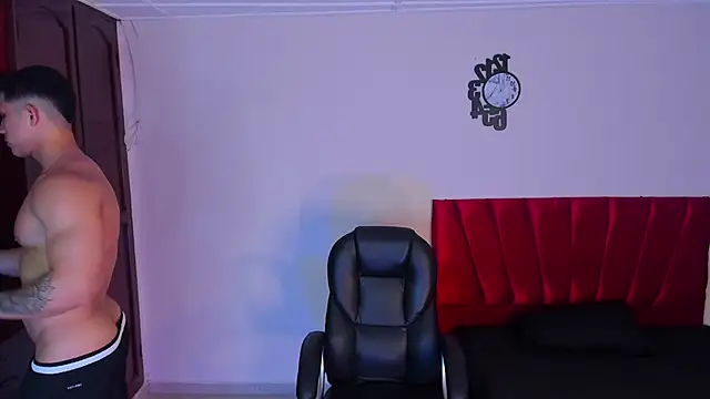 liam jesus1 online show from 6, 10, 2025