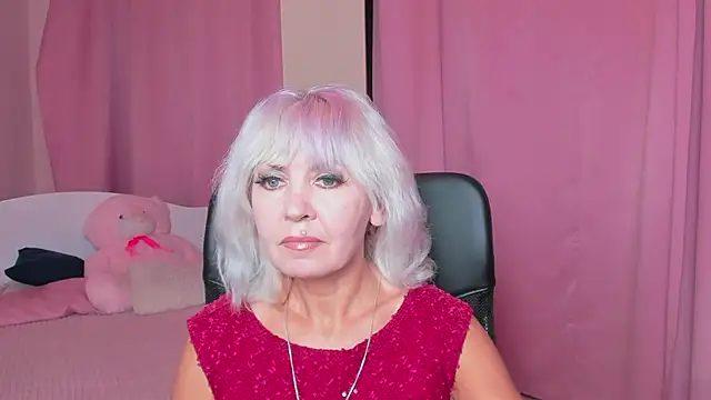 MissVall online show from 19, 9, 2025