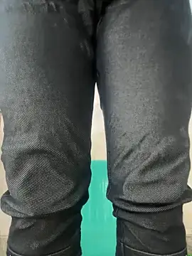 Snapshot of miss_moonikaa chatting on 12, 10, 2025 miss moonikaa online show from 12, 10, 2025