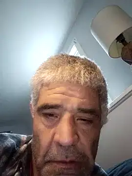 orcajaws52 online show from 8, 1, 2025