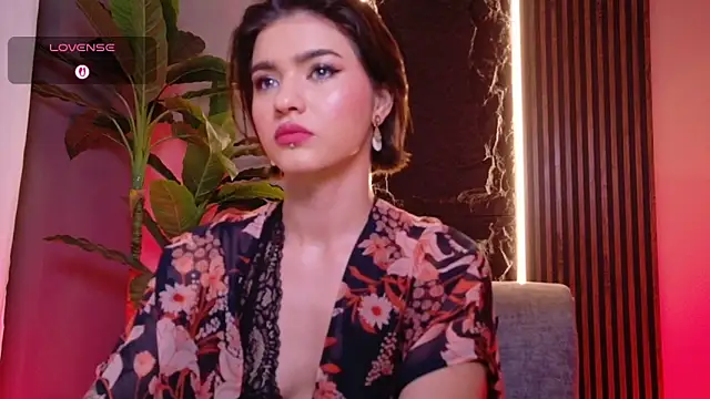 La Diabla 111  online show from 8, 10, 2025