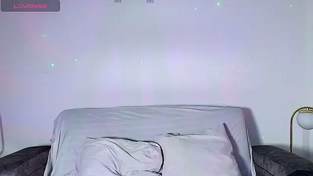 Dulce Bella  online show from 10, 10, 2025