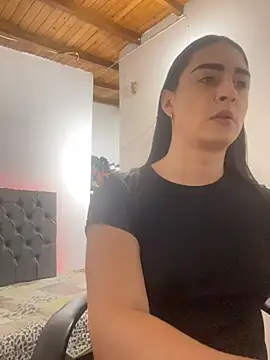 Snapshot of lola_diez chatting on 18, 3, 2026 lola diez online show from 18, 3, 2026