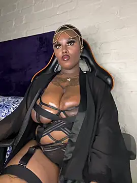 Snapshot of QUEEN_NOBUHLE_777 chatting on 20, 3, 2026 QUEEN NOBUHLE 777 online show from 20, 3, 2026