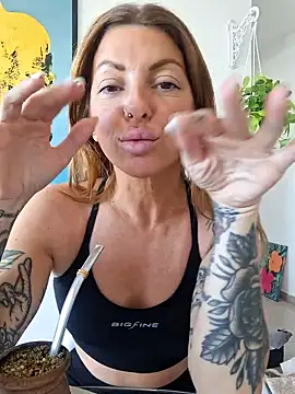 Snapshot of goddessfoxyla chatting on 9, 10, 2025 goddessfoxyla online show from 9, 10, 2025