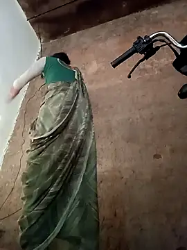 Snapshot of Punam_jindal chatting on 14, 10, 2025 Punam jindal online show from 14, 10, 2025