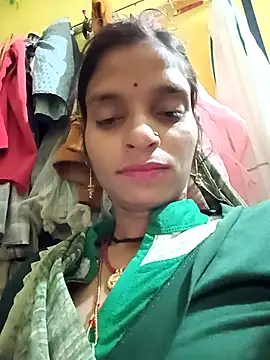 Snapshot of Punam_jindal chatting on 5, 11, 2025 Punam jindal online show from 5, 11, 2025