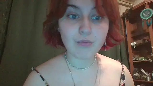 Aynii online show from 5, 11, 2025