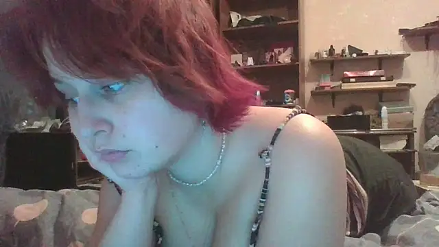 Aynii online show from 6, 11, 2025