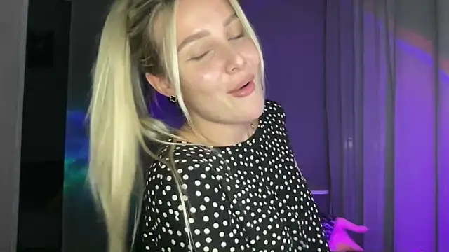 Sasha yourdream online show from 18, 10, 2025