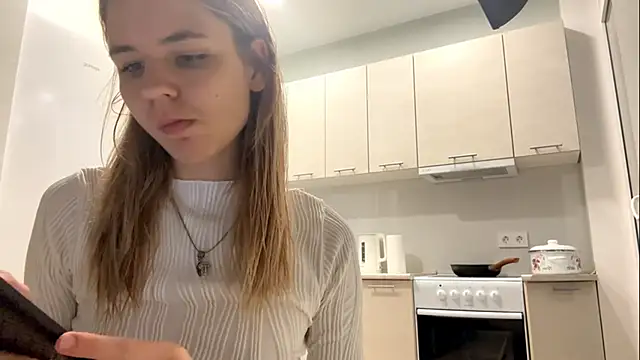 Snapshot of Denni_Spilber chatting on 13, 10, 2025 Denni Spilber online show from 13, 10, 2025