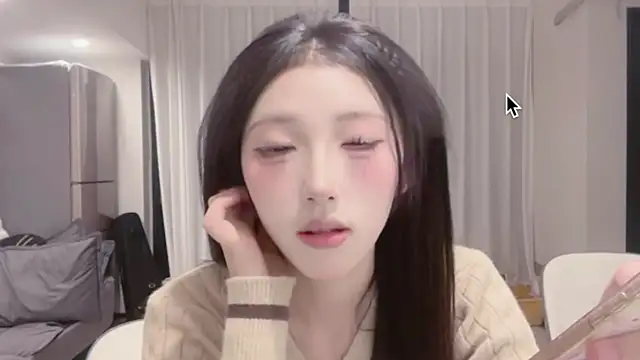 Snapshot of ZhaoZhao-ZM chatting on 22, 10, 2025 ZhaoZhao-ZM online show from 22, 10, 2025