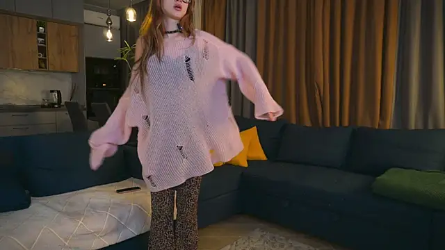  lollymolly  online show from 19, 9, 2025