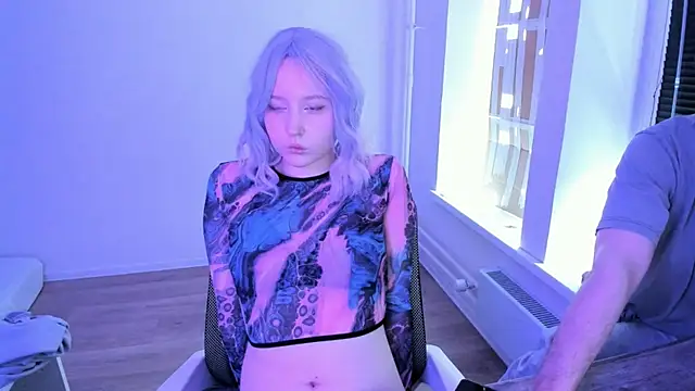 elf kitty online show from 25, 9, 2025