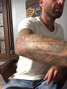 MatteoDom85 online show from 28, 9, 2025