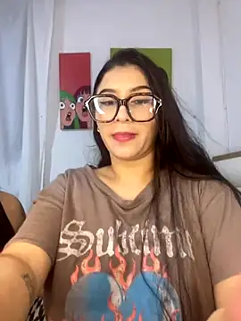 Snapshot of Sweet_and_Rous0 chatting on 21, 10, 2025 Sweet and Rous0 online show from 21, 10, 2025