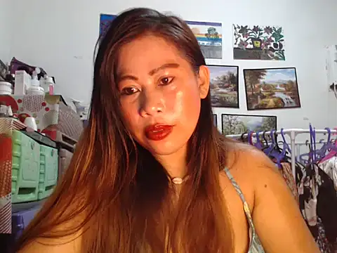 Snapshot of filipina_beauty chatting on 27, 10, 2025 filipina beauty online show from 27, 10, 2025