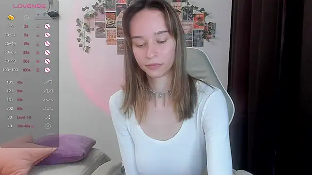 Snapshot of _Alissaa chatting on 19, 12, 2025 Alissaa online show from 19, 12, 2025