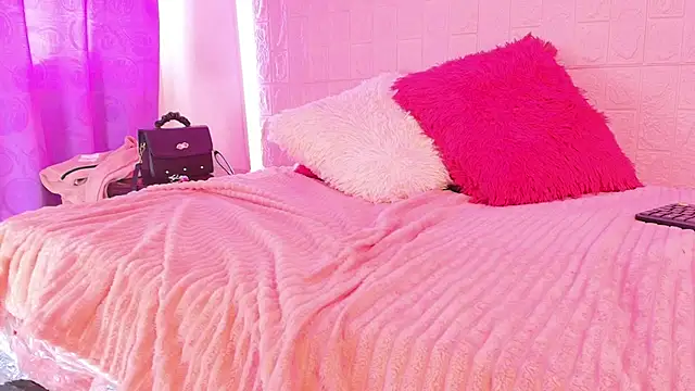 Baby kinky-- online show from 3, 10, 2025