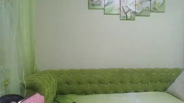 Zhinara online show from 8, 11, 2025