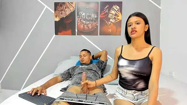 Snapshot of Sexy777Couple chatting on 27, 3, 2026 Sexy777Couple online show from 27, 3, 2026