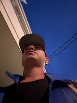 Snapshot of lonewolt chatting on 16, 9, 2025 lonewolt online show from 16, 9, 2025