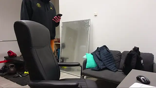 Snapshot of Ryan_Dozer chatting on 12, 3, 2026 Ryan Dozer online show from 12, 3, 2026