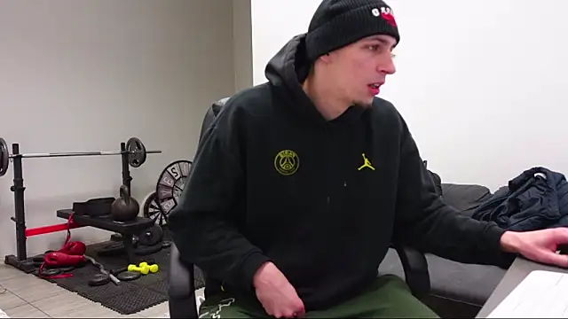 Snapshot of Ryan_Dozer chatting on 25, 3, 2026 Ryan Dozer online show from 25, 3, 2026