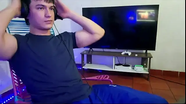 ErickWalton online show from 8, 11, 2025