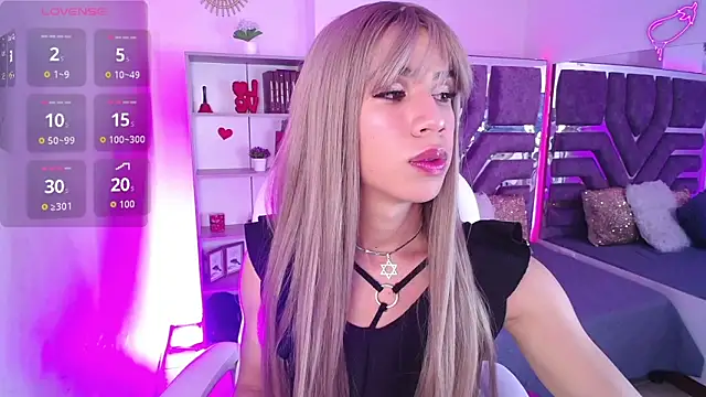 Eva Walker  online show from 11, 9, 2025