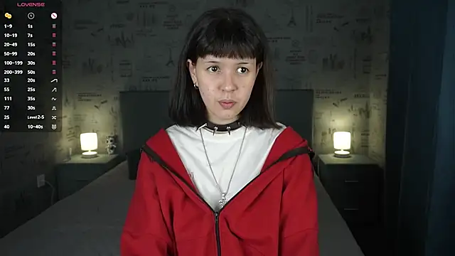 CrimsonLily online show from 14, 9, 2025