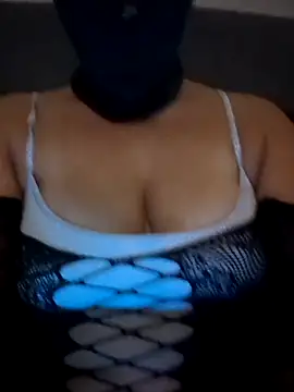 Snapshot of Jolielatina chatting on 10, 9, 2025 Jolielatina online show from 10, 9, 2025