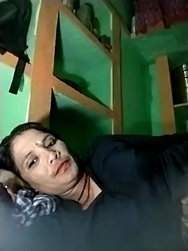 Snapshot of Monika_cut chatting on 25, 10, 2025 Monika cut online show from 25, 10, 2025