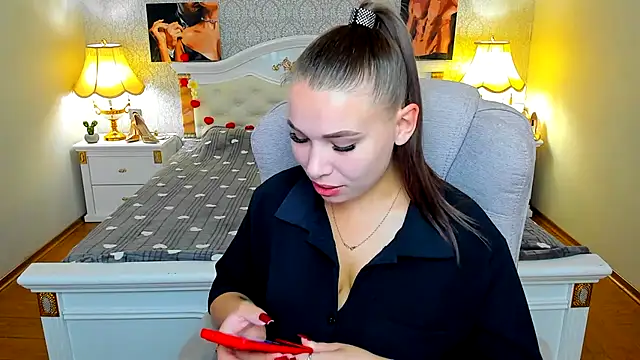 Snapshot of OmniaSher chatting on 17, 9, 2025 OmniaSher online show from 17, 9, 2025