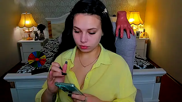 Snapshot of OmniaSher chatting on 22, 11, 2025 OmniaSher online show from 22, 11, 2025