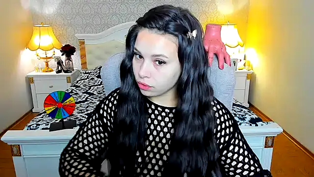 Snapshot of OmniaSher chatting on 24, 11, 2025 OmniaSher online show from 24, 11, 2025